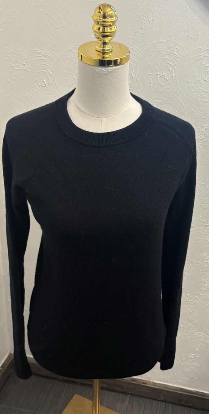 Lululemon Simply Wool Sweater Women’s XS Black Classic Lightweight